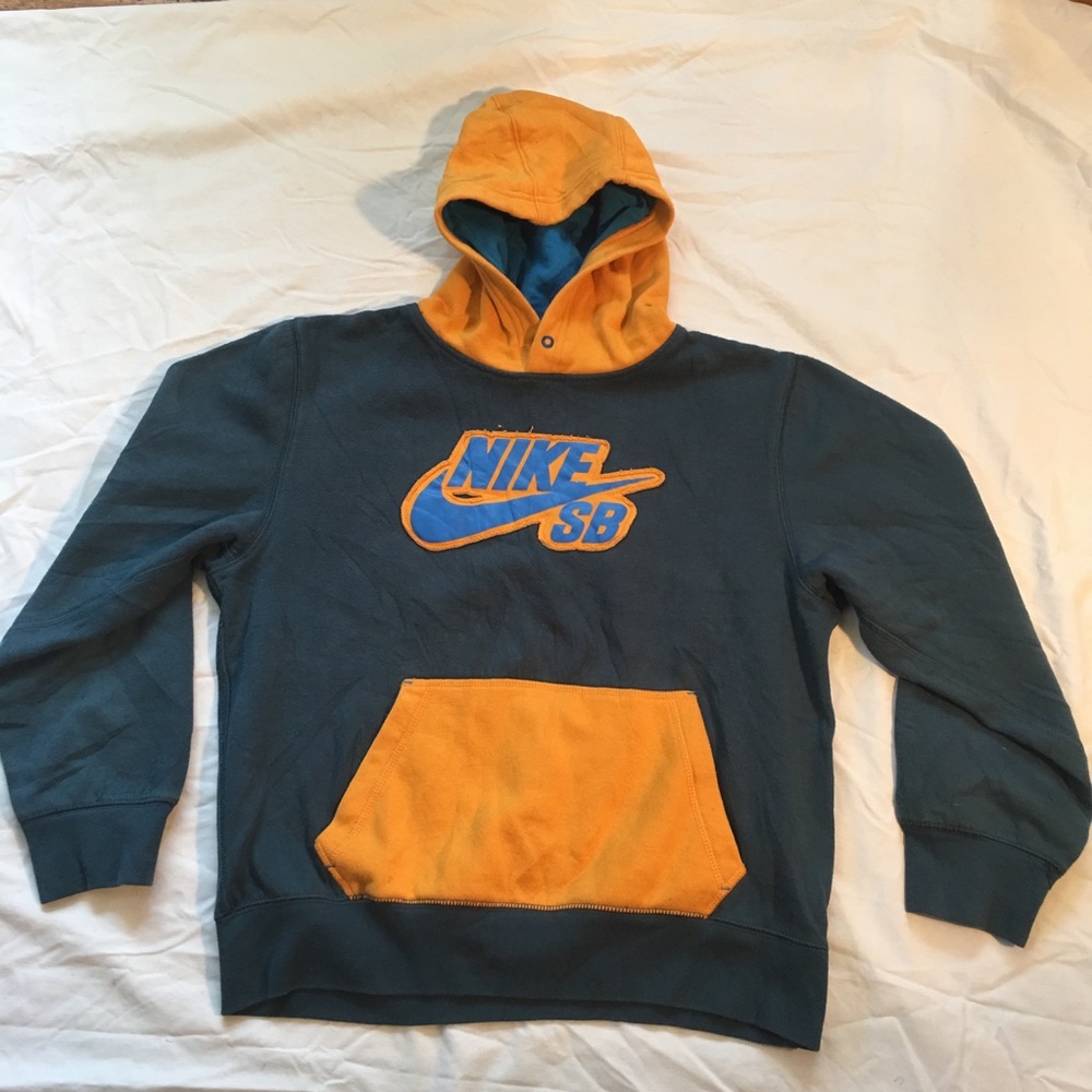 Nike SB green & orange hoodie